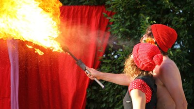 Il Teatro dei bambini in città e nei quartieri a cura di Ortoteatro e Scuola Sperimentale dell'Attore.  #estateApordenone